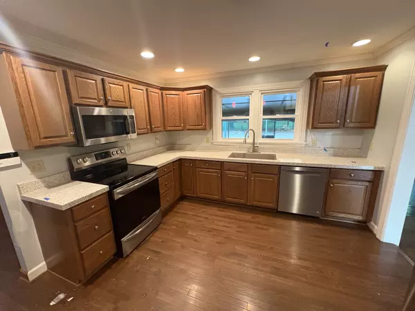 College Grove, TN 37046,8827 Horton Hwy