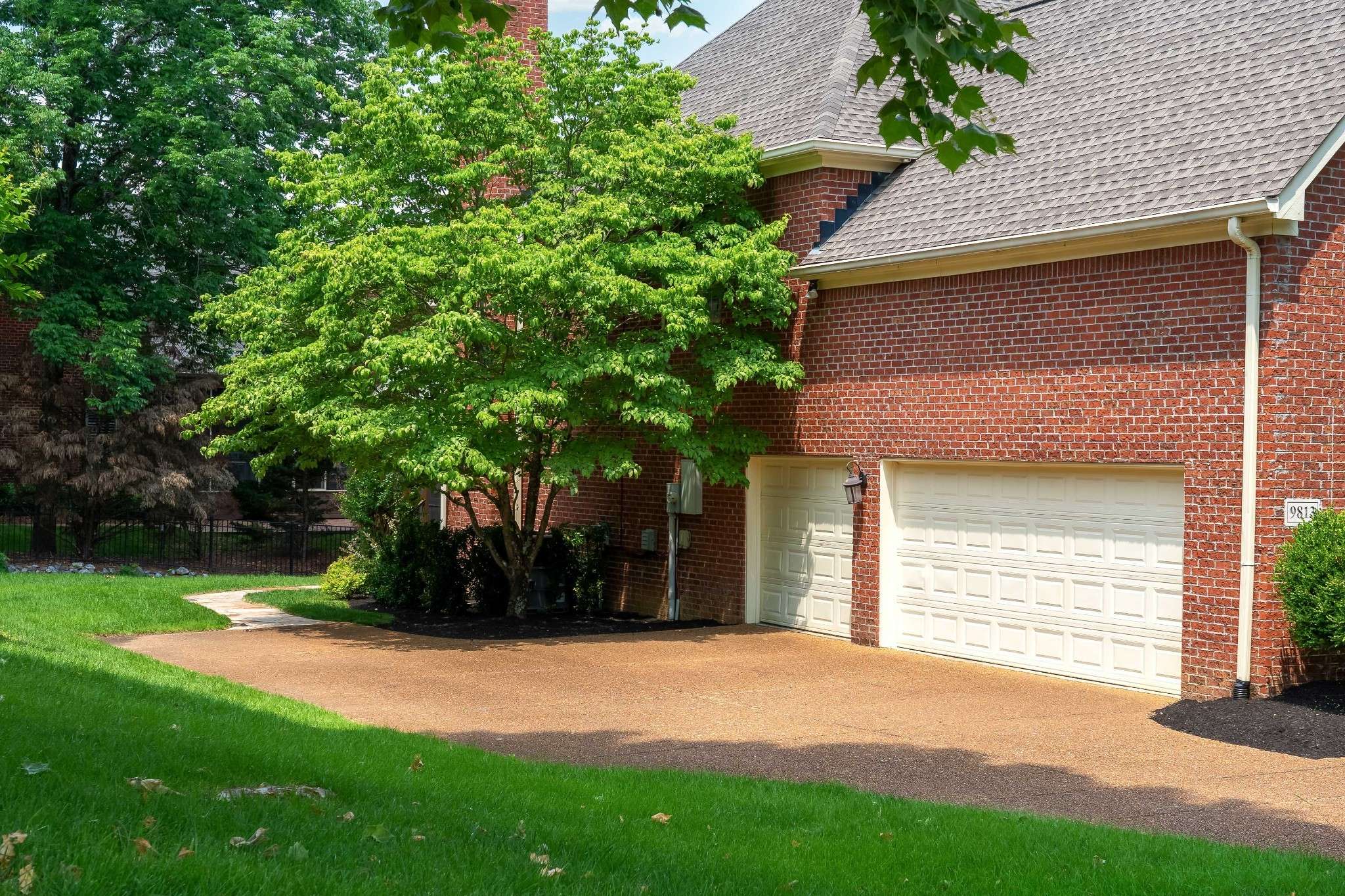 Brentwood, TN 37027,9813 Albemarle Ln