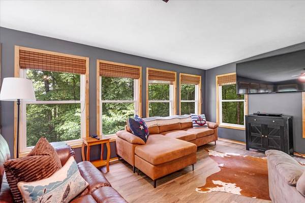 802 Evans Rd, Winchester, TN 37398