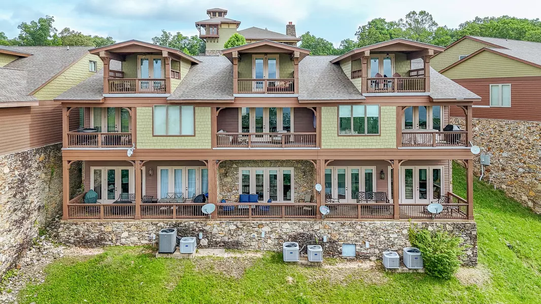 55B Oasis Ln, Savannah, TN 38372