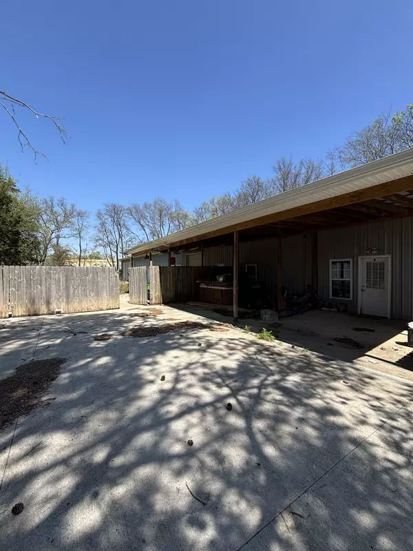 Lebanon, TN 37087,411 Hill St