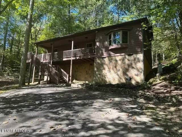 230 Penni Lane, Townsend, TN 37882