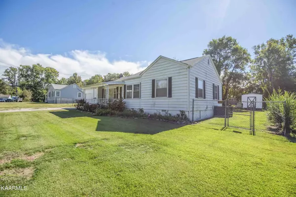 Knoxville, TN 37920,302 Hamilton Rd