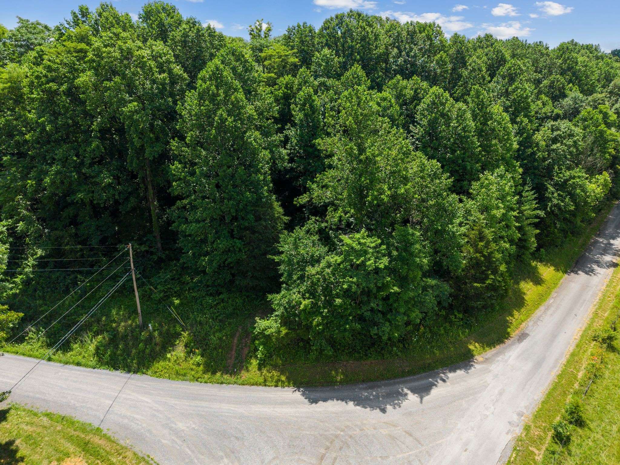 Westmoreland, TN 37186,1360 Shrum Cemetery Rd