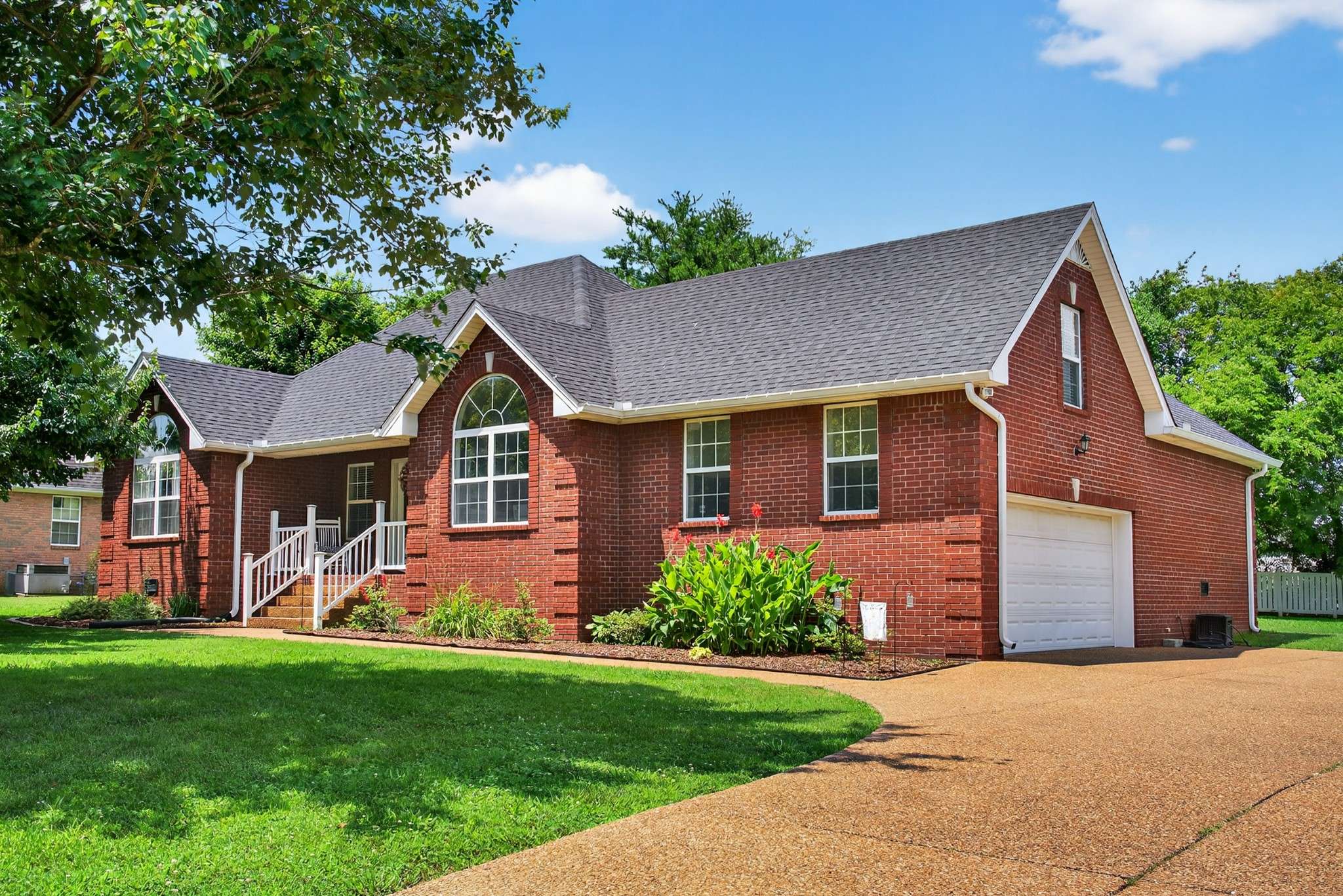 102 Grassmere Ct, Portland, TN 37148