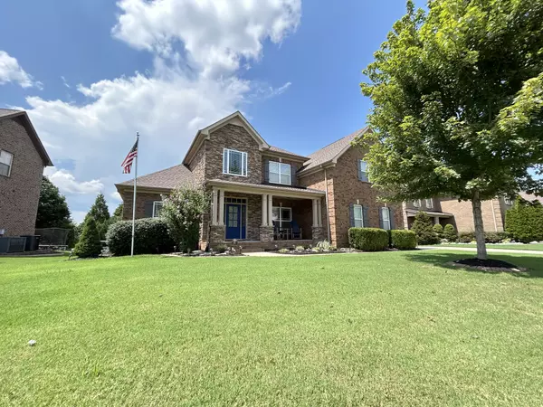 1007 Via Francesco Way, Spring Hill, TN 37174