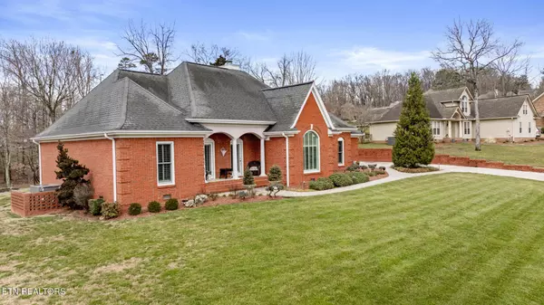 Lenoir City, TN 37772,875 Hirst Circle