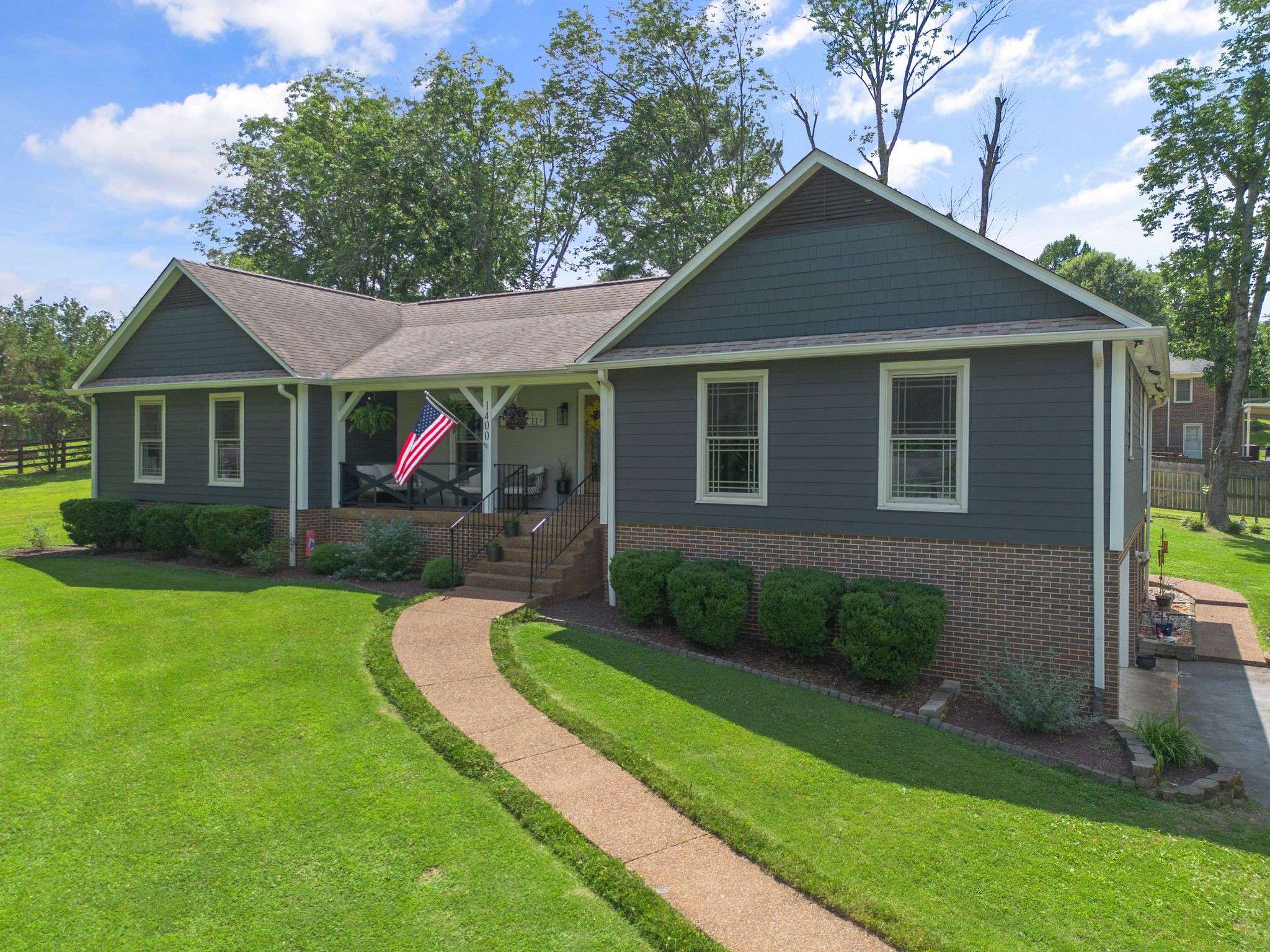 Columbia, TN 38401,1400 Manor Road