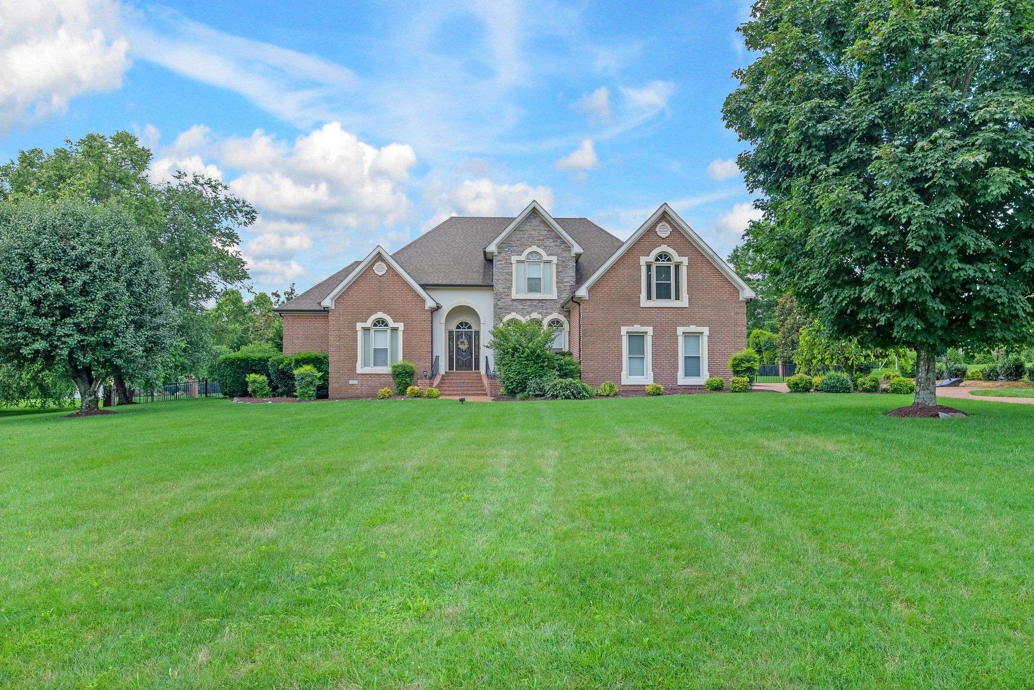 1515 Keystone Dr, Franklin, TN 37064