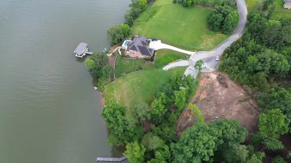 Bakewell, TN 37373,2484 Burton Road