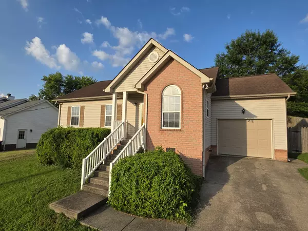 124 Jesse Brown Dr, Goodlettsville, TN 37072