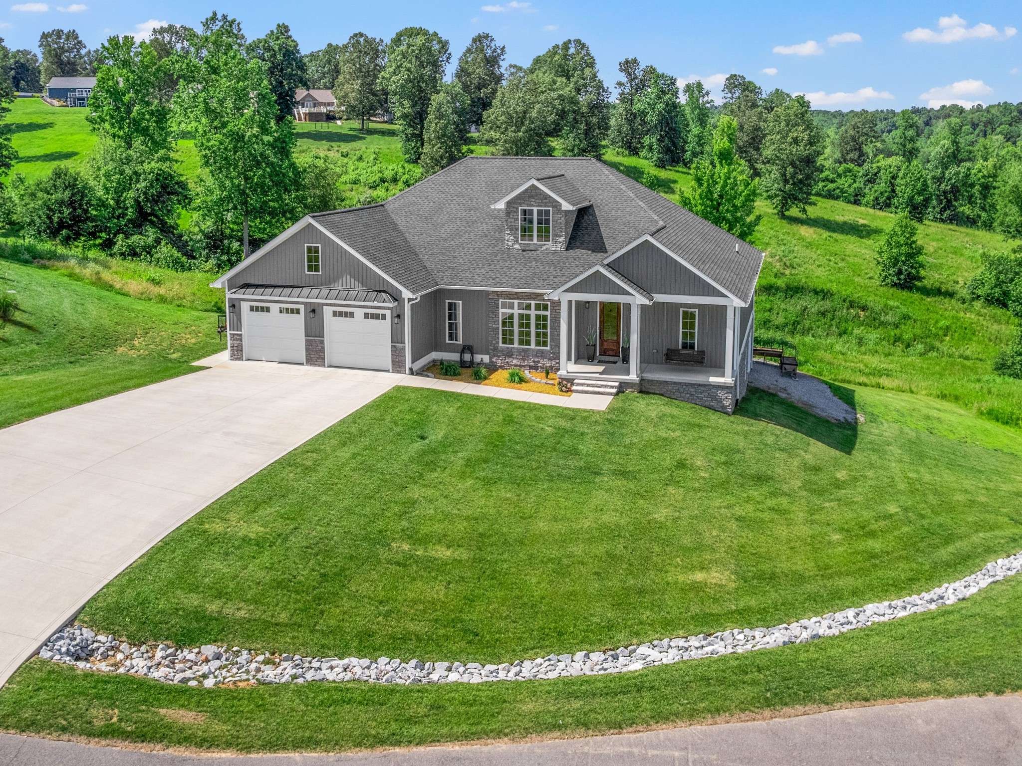 995 Rose Ln, Eddyville, KY 42038