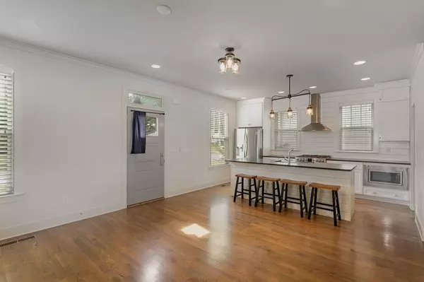 Nashville, TN 37209,5802 Maxon Ave
