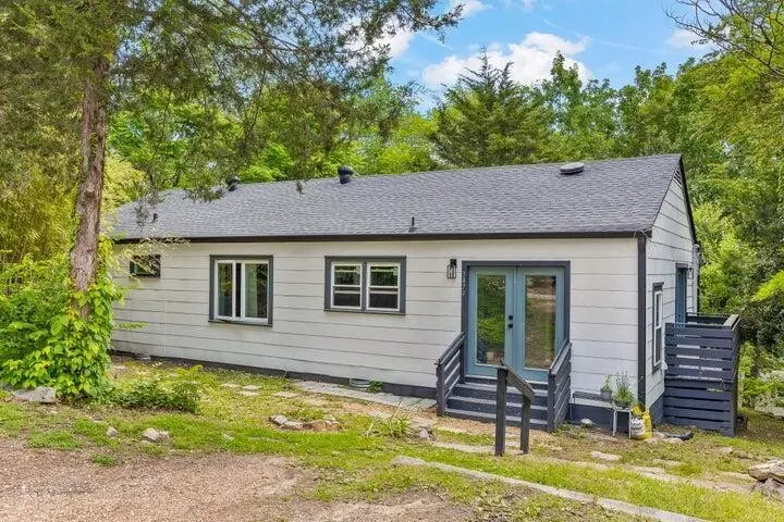 Chattanooga, TN 37415,3474 Lockwood Circle