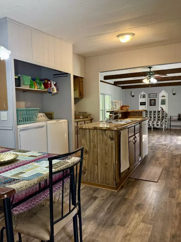 Hohenwald, TN 38462,178 Reeves Rd