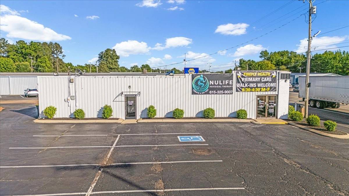 Portland, TN 37148,421 N Broadway