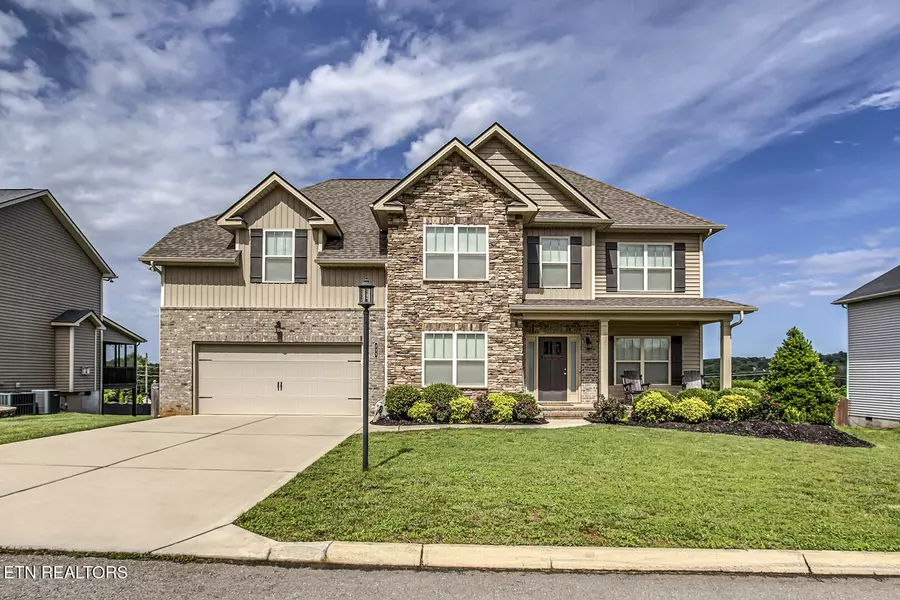 235 Bluff Shadows Lane, Seymour, TN 37865