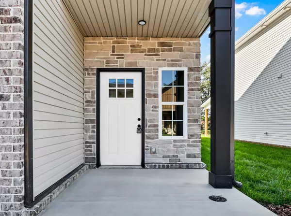 Clarksville, TN 37043,35 Charleston Cove