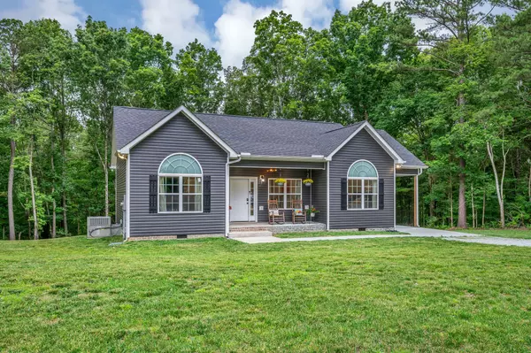 White Bluff, TN 37187,1025 Dawson Rd