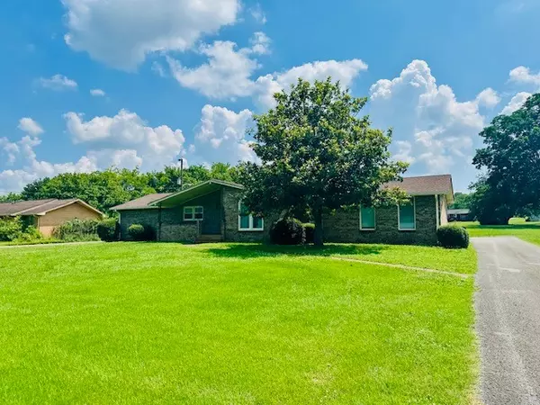 Nashville, TN 37218,4218 Eatons Creek Rd