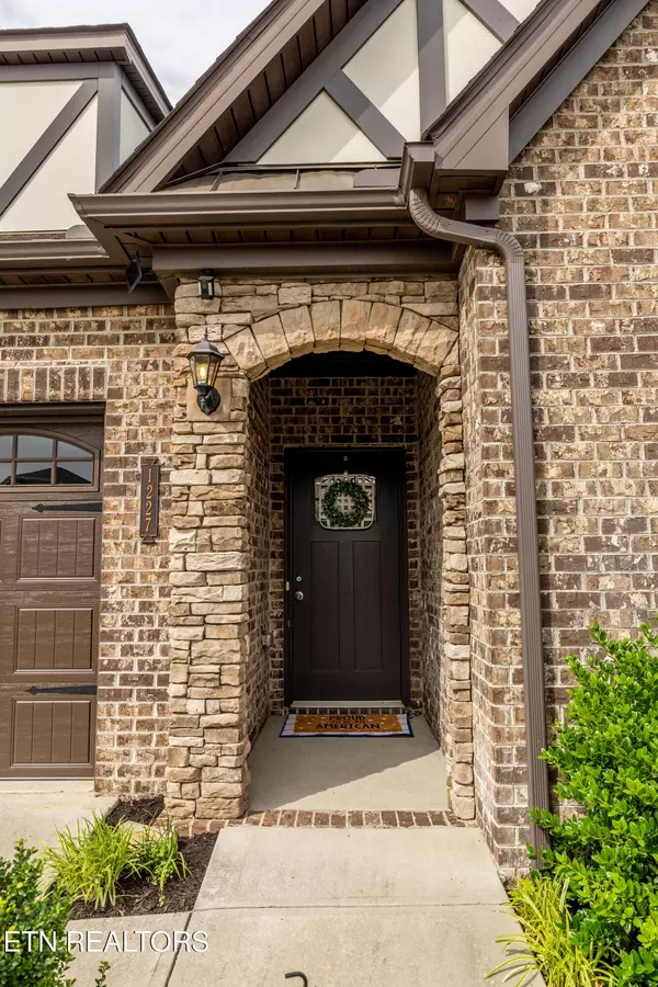 Maryville, TN 37801,1227 Branch Creek Lane Lane
