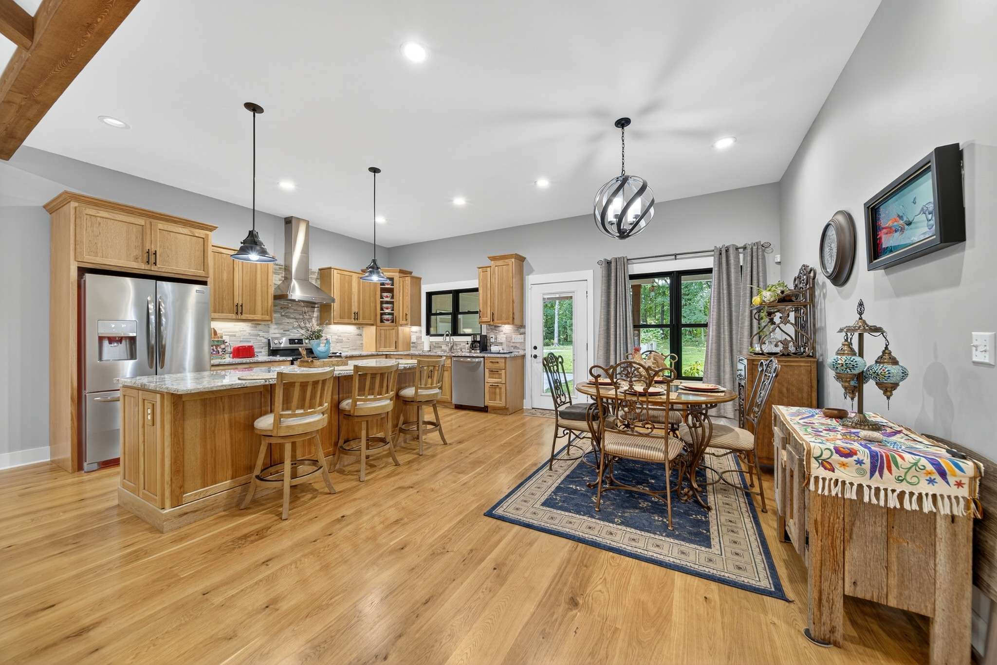 Dickson, TN 37055,5999 Highway 48 #N