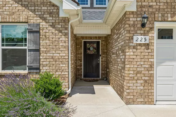 Spring Hill, TN 37174,225 Thorpe Dr
