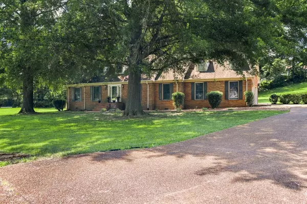 Mcminnville, TN 37110,175 Travis Trl