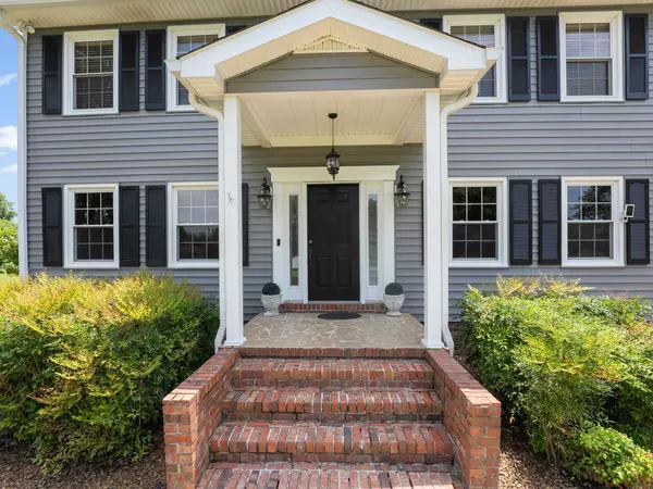 Tullahoma, TN 37388,703 Twelve Oaks Rd