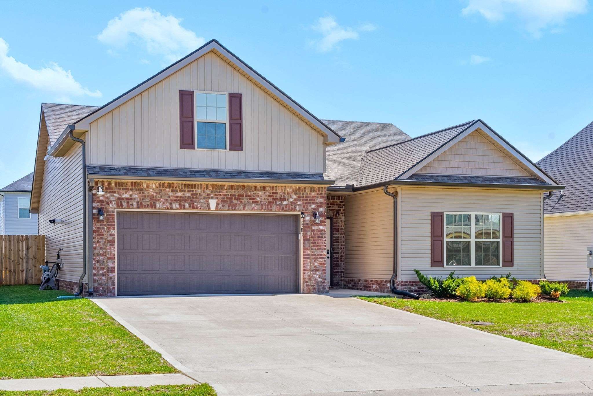 1581 Kestrel Dr, Clarksville, TN 37040