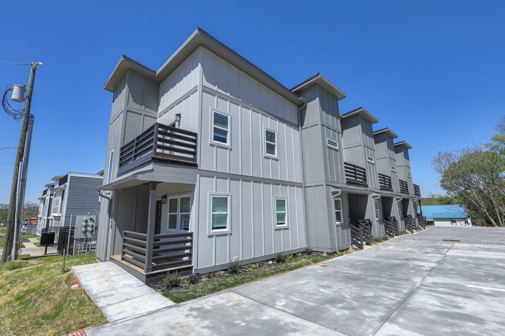 109 Duke St #A, Nashville, TN 37207