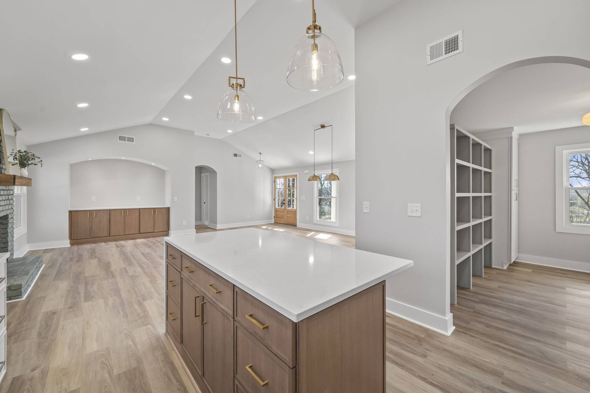 Nashville, TN 37205,6608 Brookmont Ter