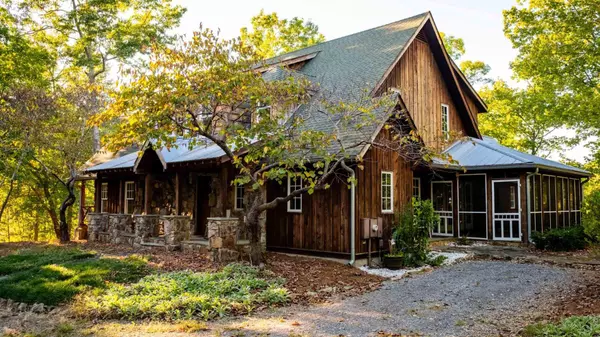 Chickamauga, GA 30707,9009 W Cove Road