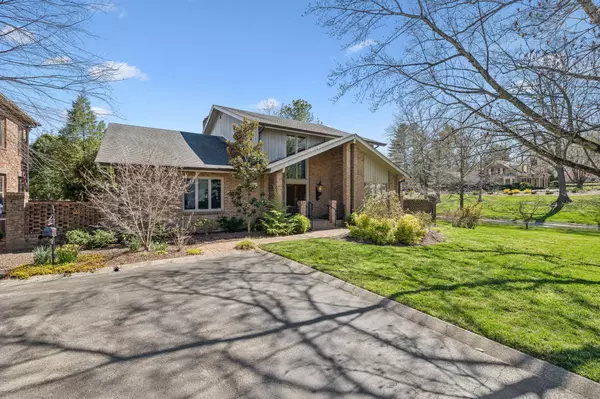 Nashville, TN 37205,29 Washington Park