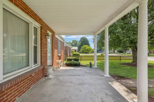 Franklin, TN 37064,201 Avondale Dr