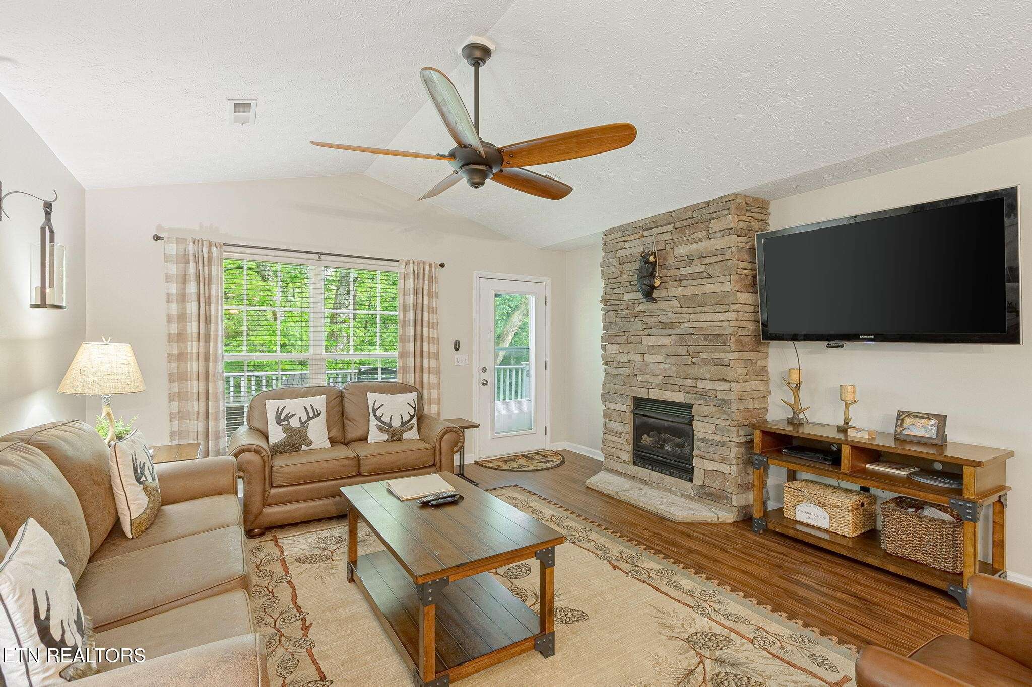 Sevierville, TN 37862,2032 Slippery Rock Circle