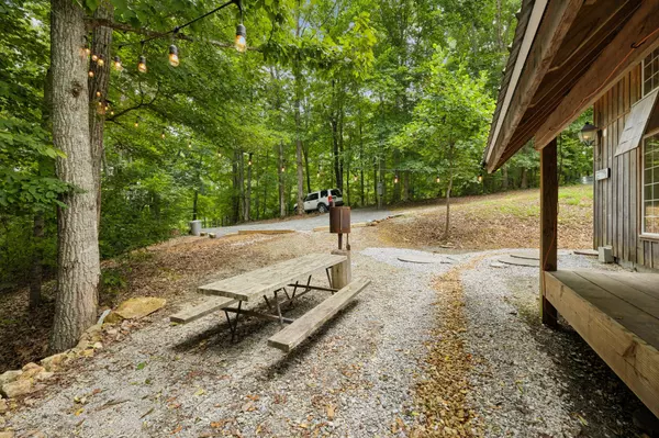 Bon Aqua, TN 37025,228 Rack Rd