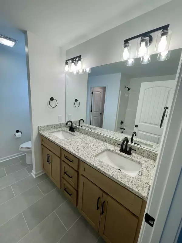 Lafayette, TN 37083,2854 Highland Rd