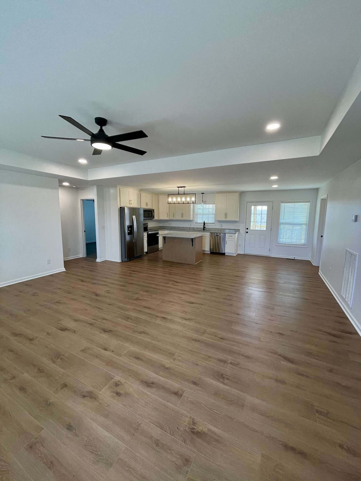 Lafayette, TN 37083,2854 Highland Rd