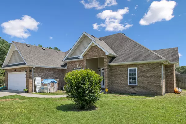 Winchester, TN 37398,263 Riva Lake Rd