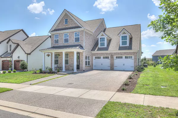 Hendersonville, TN 37075,590 Lingering Way