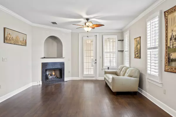 Brentwood, TN 37027,311 Seven Springs Way #301