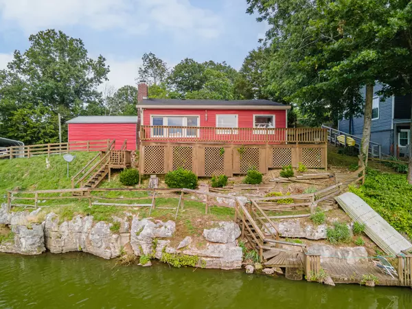 Pulaski, TN 38478,266 Clear Creek Cir