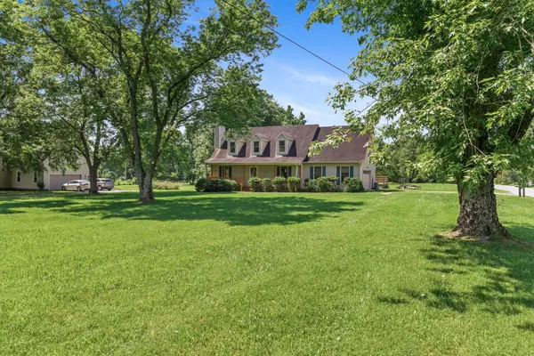 Columbia, TN 38401,1159 Roy Sellers Rd