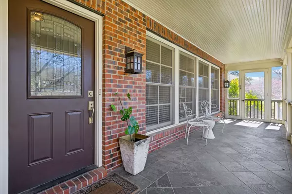 Nashville, TN 37215,2000 Otter Creek Road
