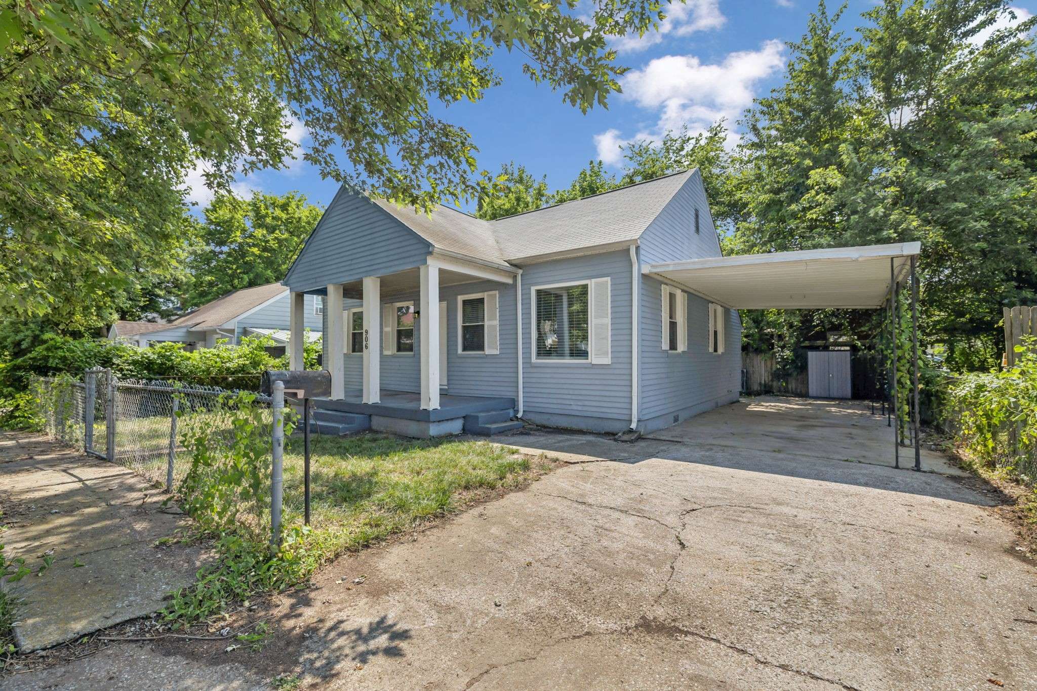 906 Debow St, Old Hickory, TN 37138