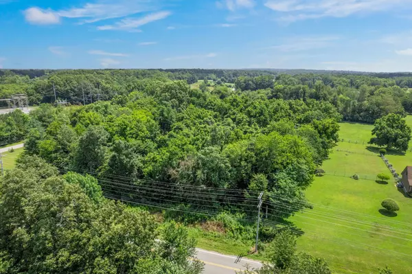 Woodlawn, TN 37191,2809 Lake Road