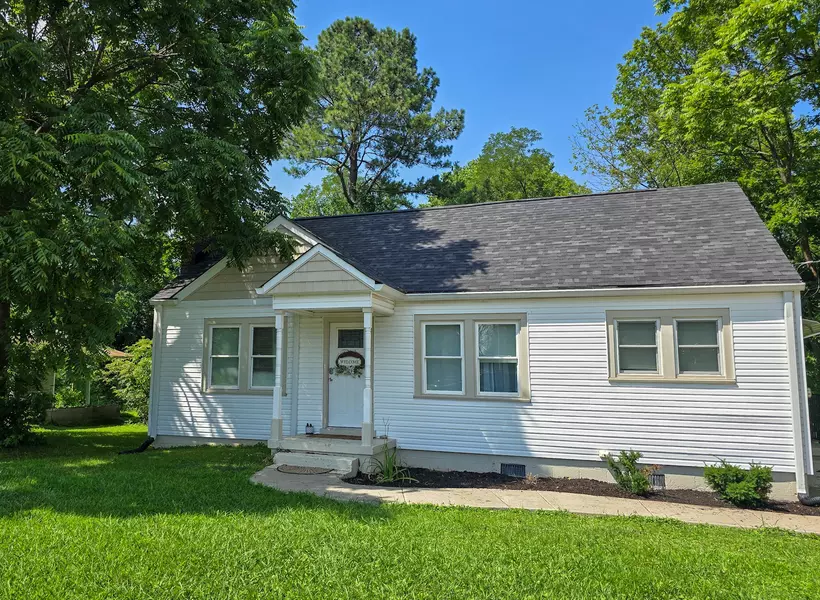 103 Oak St, Portland, TN 37148