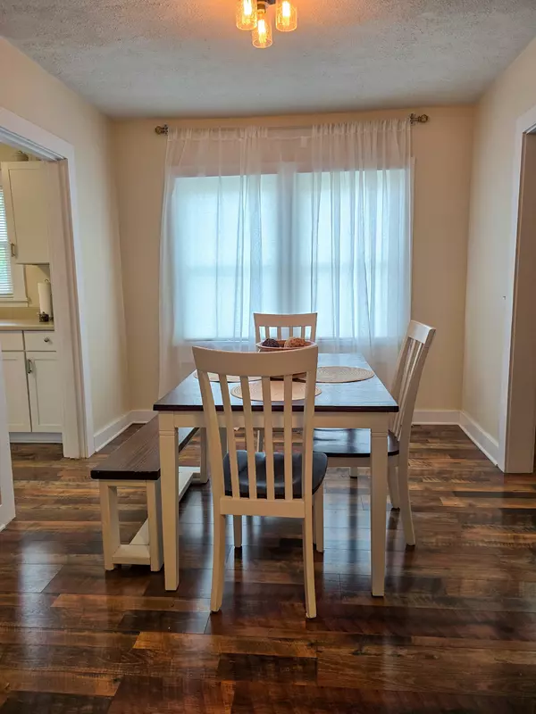 Portland, TN 37148,103 Oak St