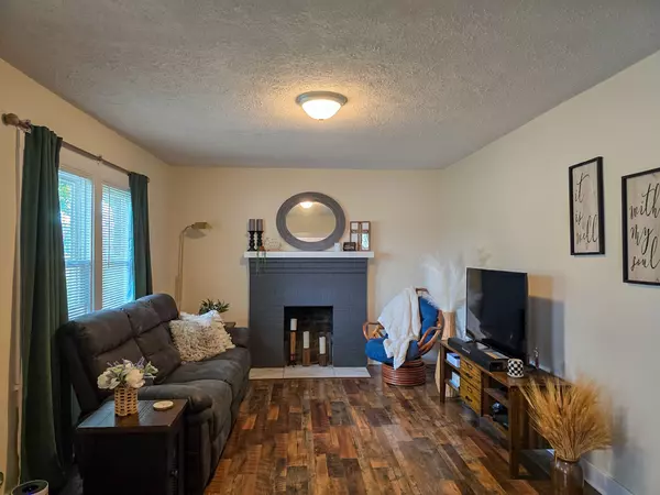 Portland, TN 37148,103 Oak St